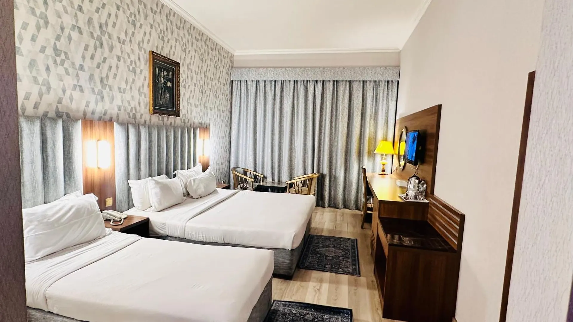 Bliss Square Hotel Dubaï
